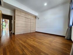 King's Road (D10), Terrace #458852771